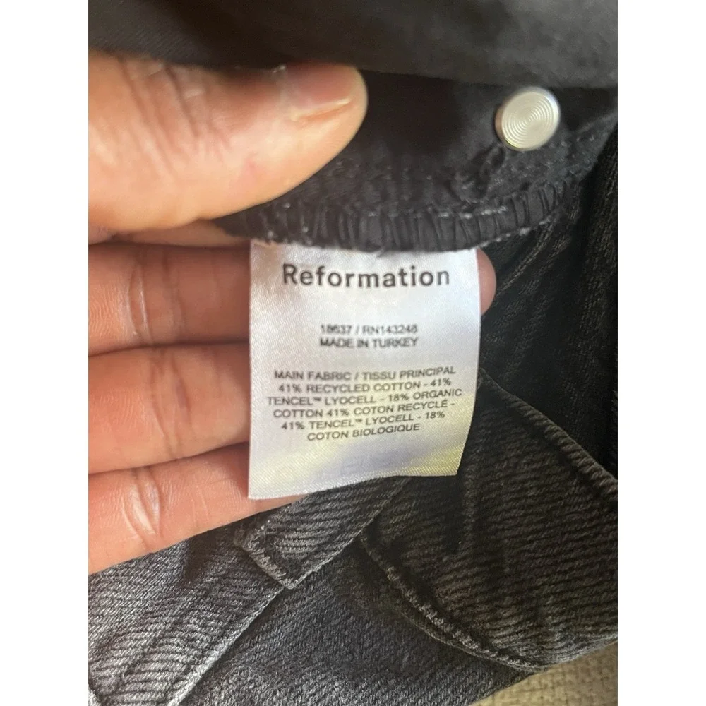 Reformation Dixie High Rise Jean Short Womens Size 27 Black Denim Cut Off Frayed
